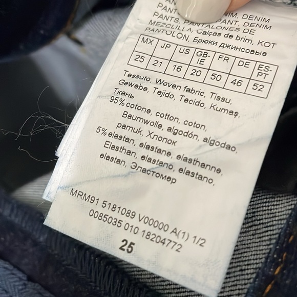 NWT ASHLEY GRAHAM X MARINA RINALDI Studded Denim Jacket and Jeans Set
Size US 18 - Picture 15 of 15